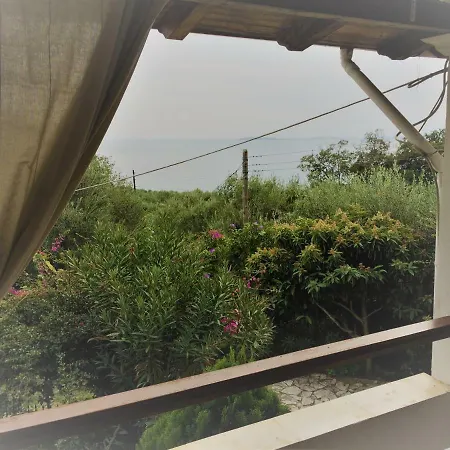 Galini Apartman *